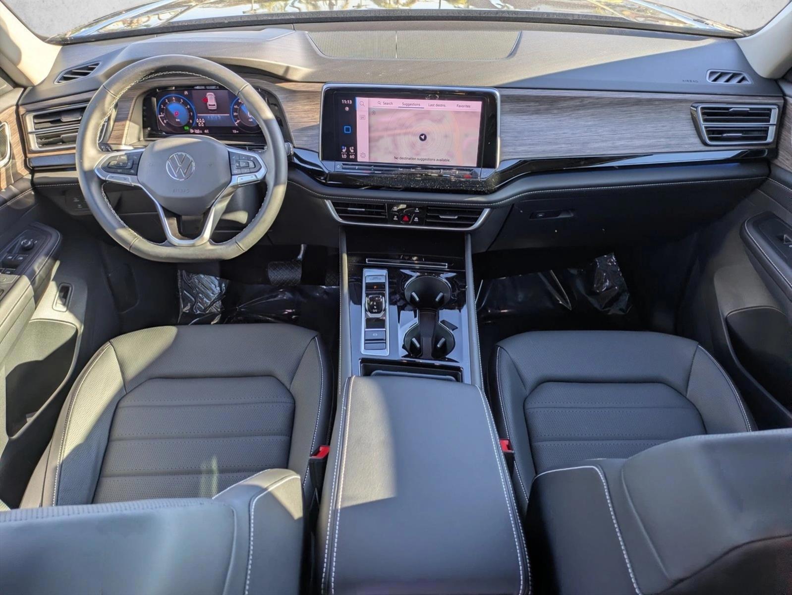 Thumbnail: 2026 Volkswagen Atlas - 3
