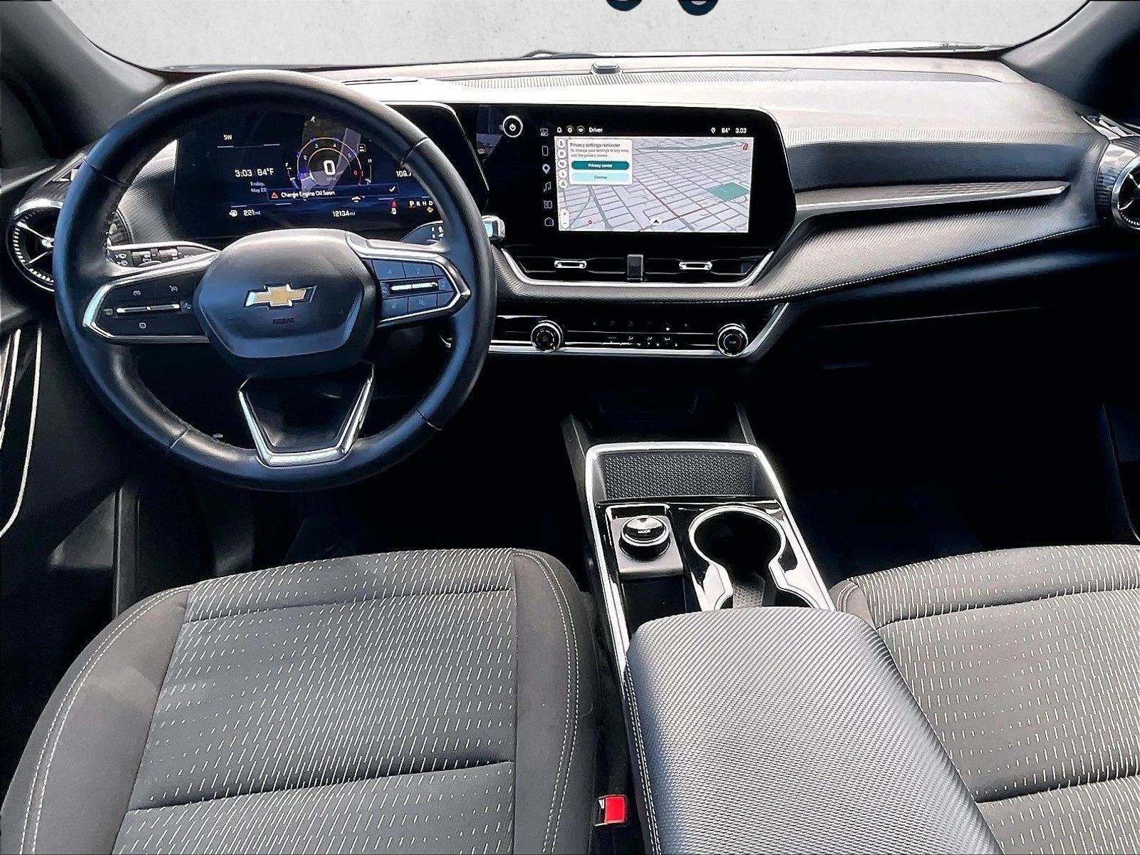 Thumbnail: 2026 Chevrolet Equinox - 3