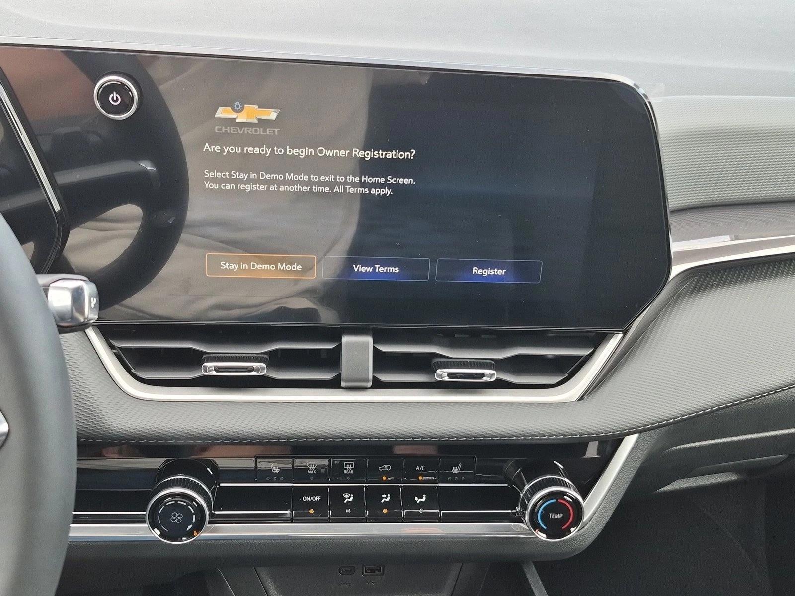 2027 Chevrolet Equinox LT - Photo 12