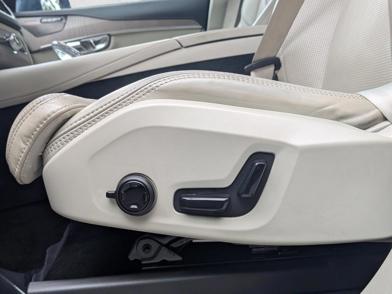 2023 Volvo XC90