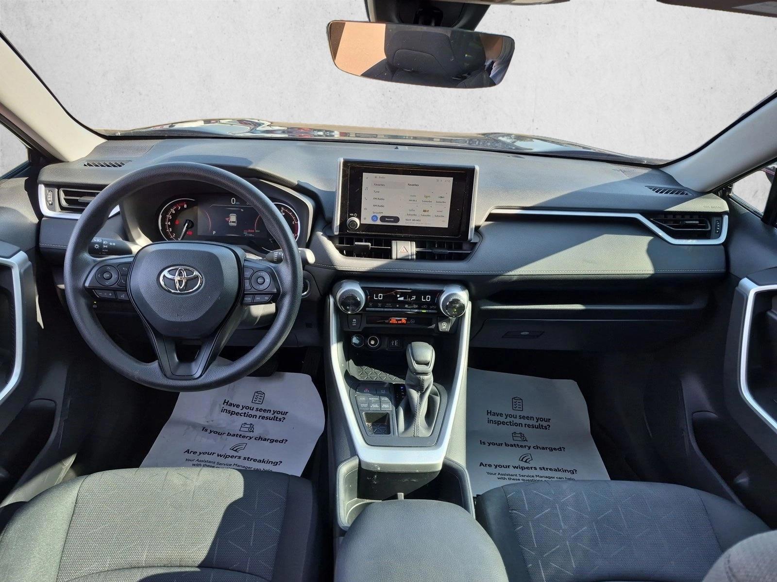 Thumbnail: 2025 Toyota RAV4 - 4