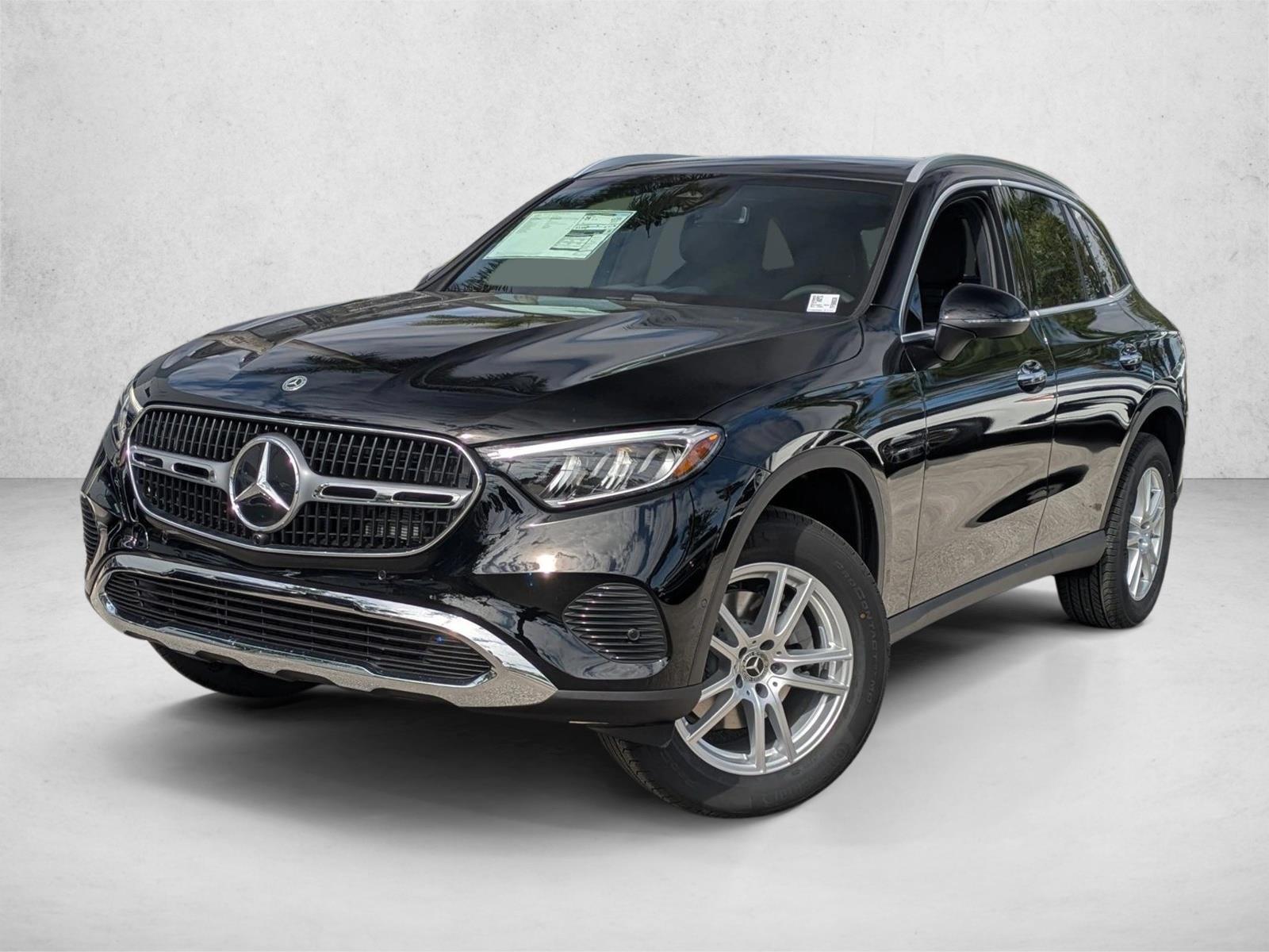 2026 Mercedes-Benz GLC Base