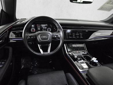 2025 Audi Q8