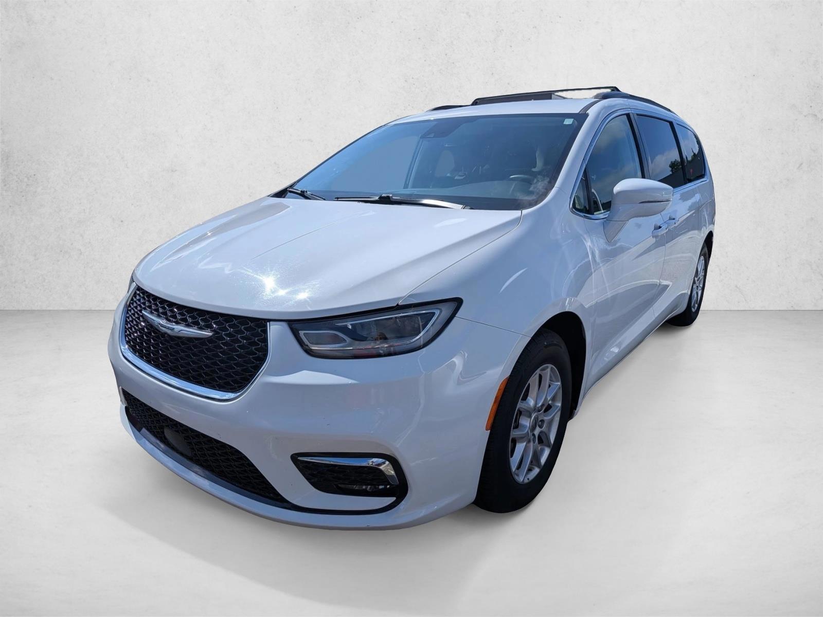 Thumbnail: 2022 Chrysler Pacifica - 1