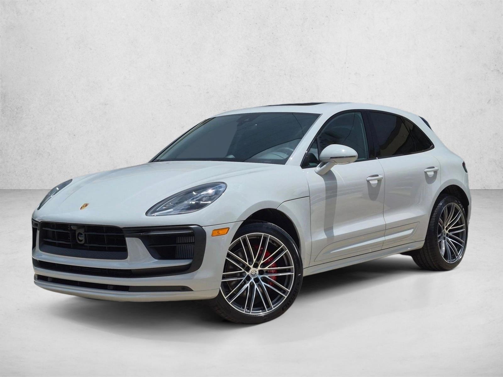 Thumbnail: 2026 Porsche Macan - 1