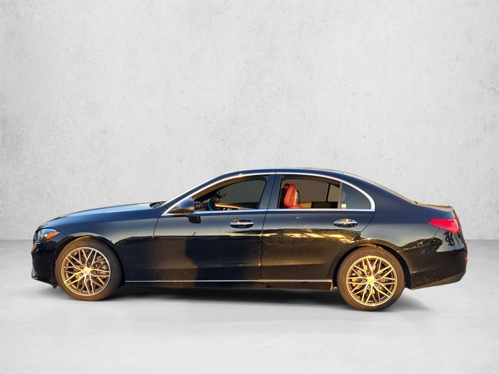 Thumbnail: 2023 Mercedes-Benz C-Class - 2