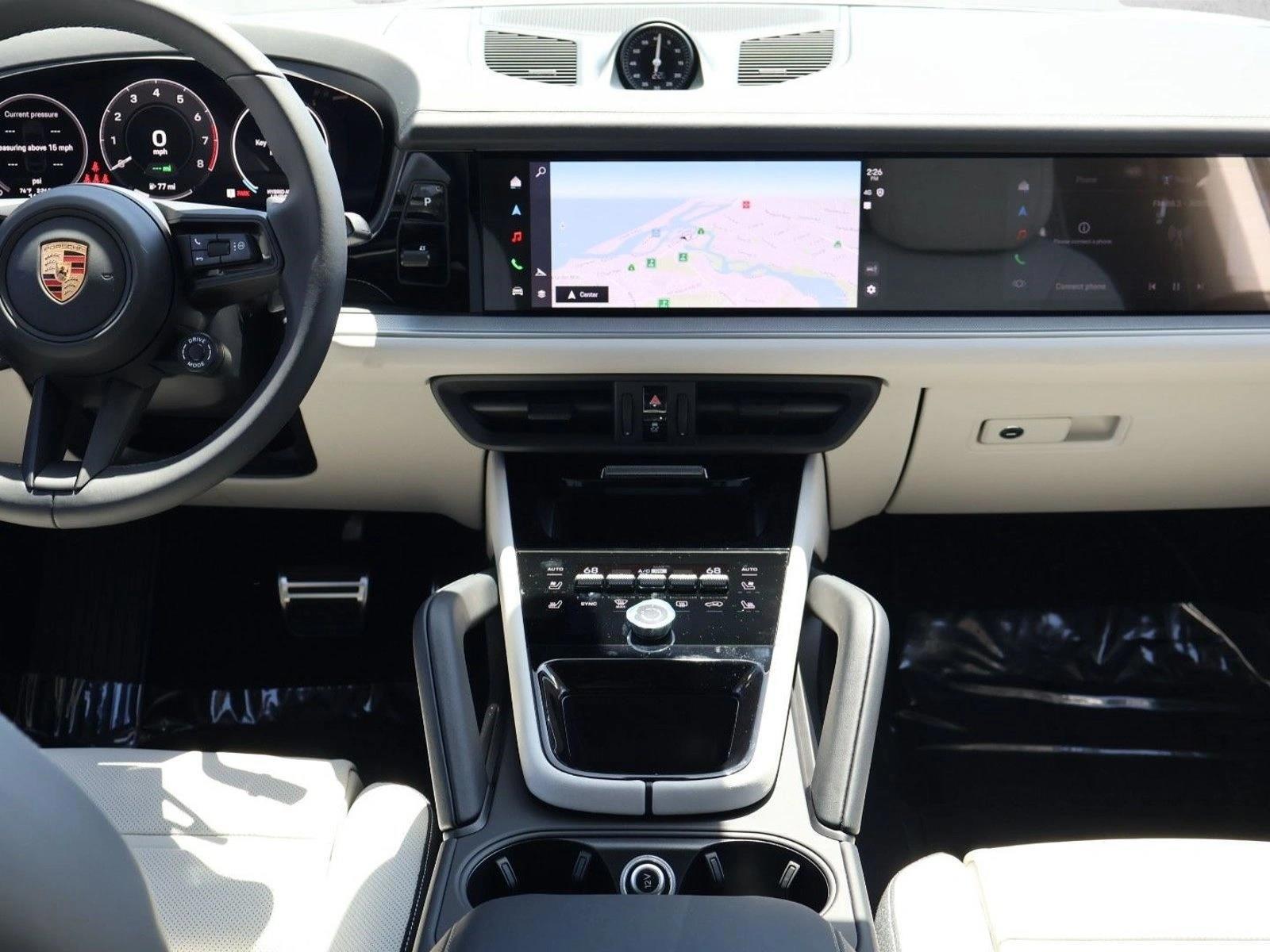 Thumbnail: 2026 Porsche Cayenne - 4