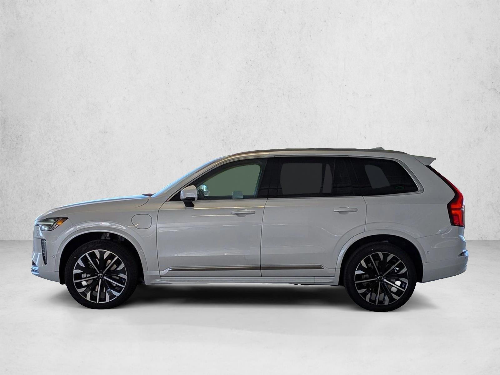 Thumbnail: 2026 Volvo XC90 - 2