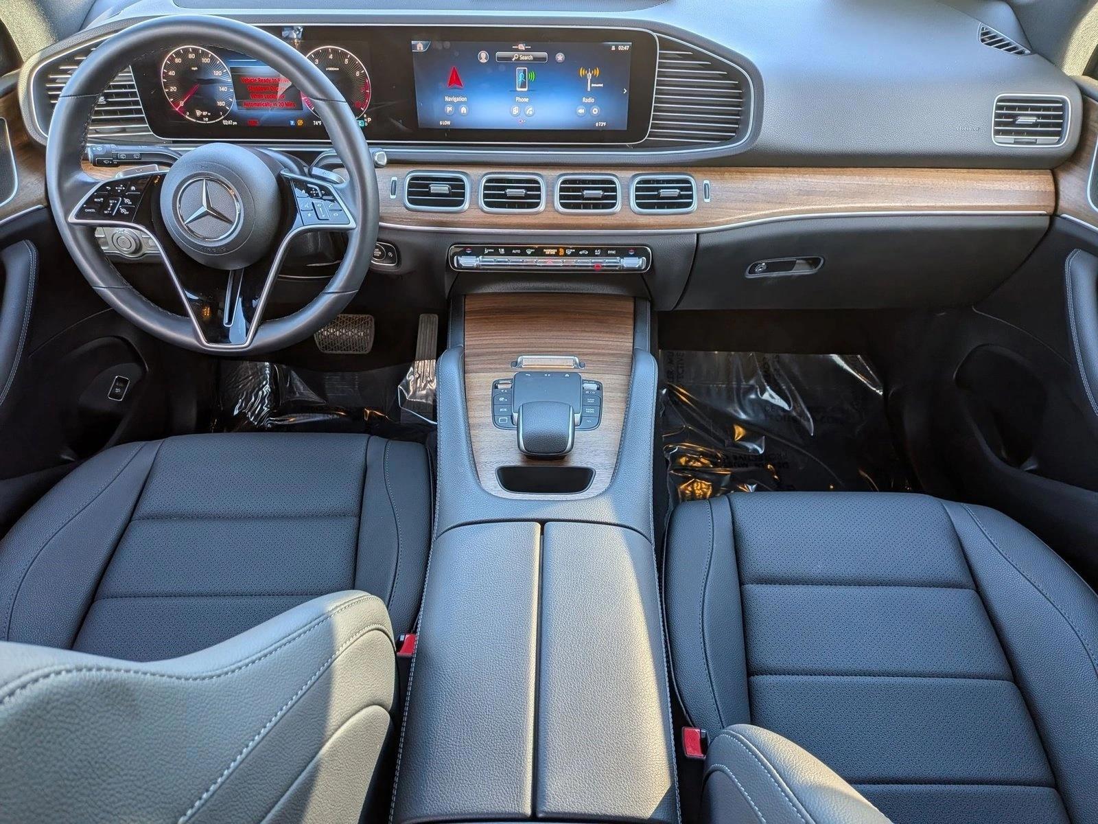 Thumbnail: 2025 Mercedes-Benz GLE - 4