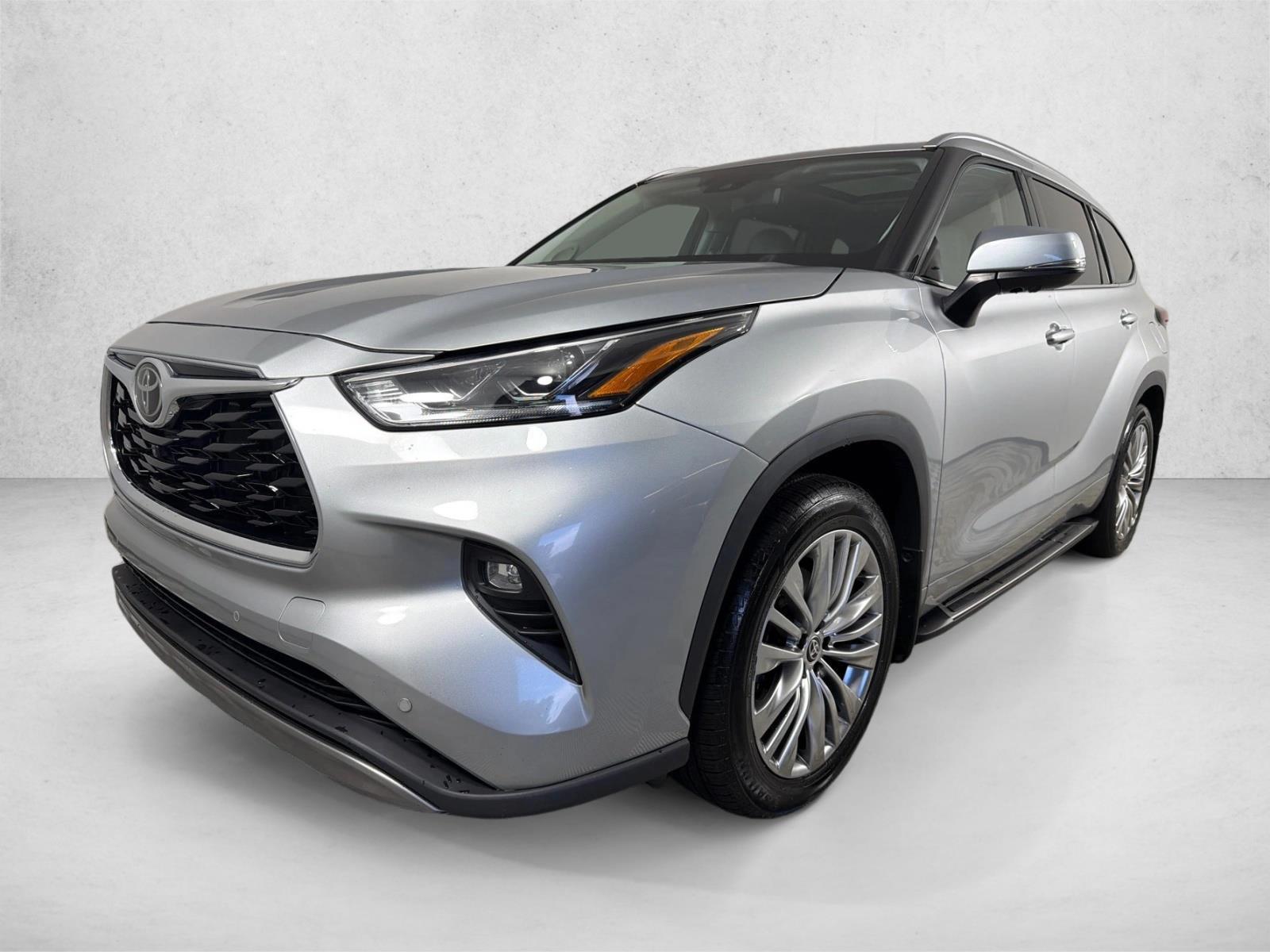 Thumbnail: 2024 Toyota Highlander - 1