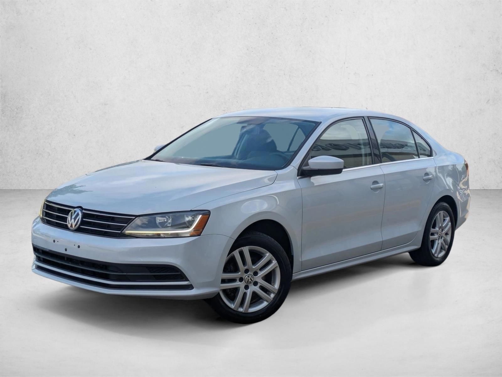 Thumbnail: 2017 Volkswagen Jetta - 1