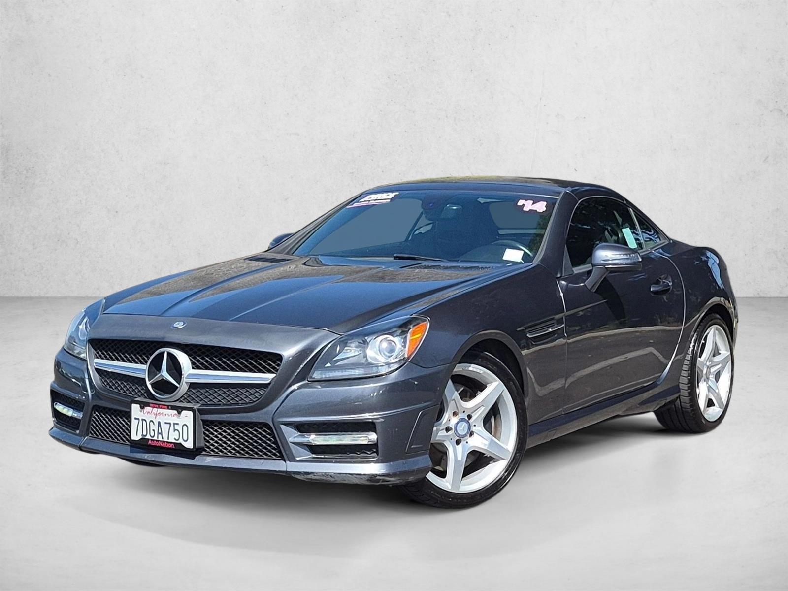 Thumbnail: 2014 Mercedes-Benz SLK - 1