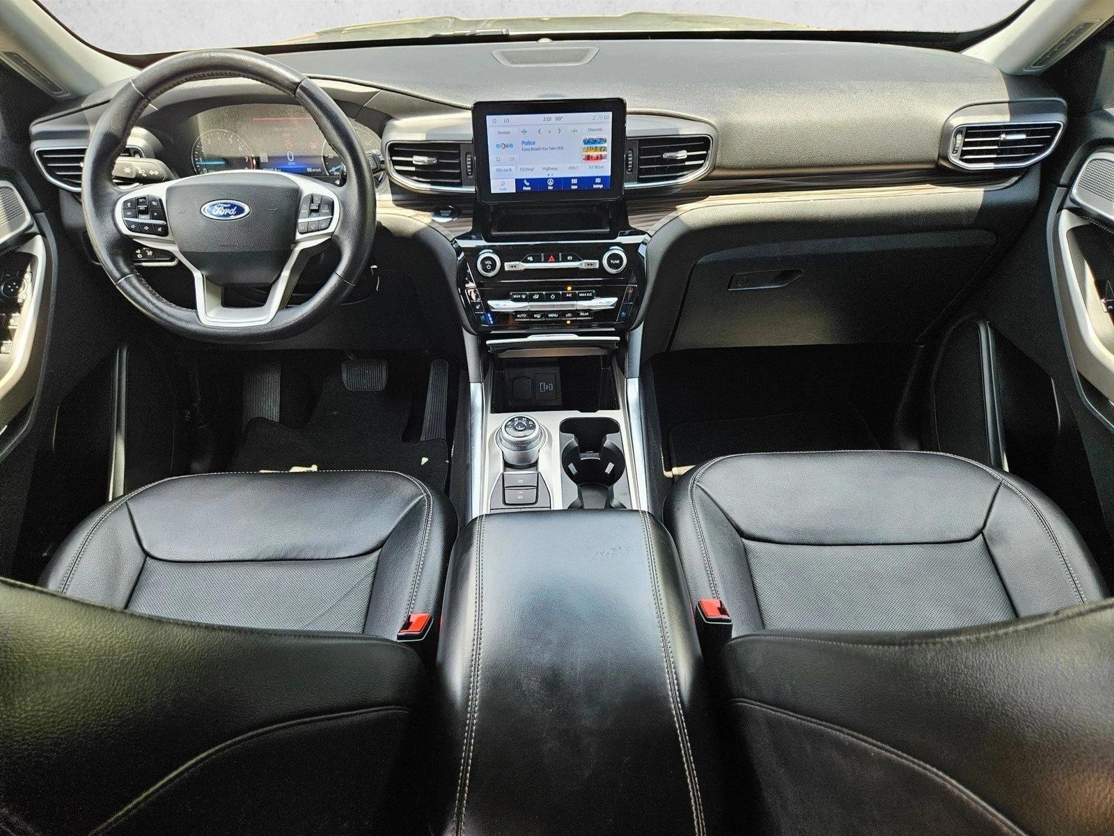 Thumbnail: 2023 Ford Explorer - 4