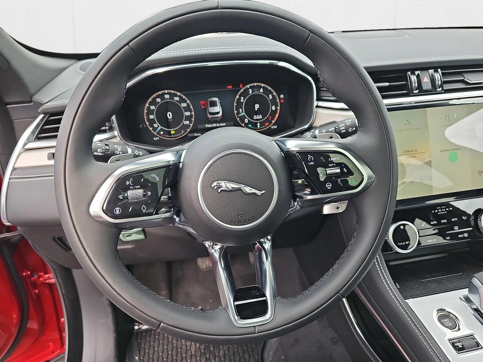 2026 Jaguar F-Pace R-Dynamic S - Photo 15