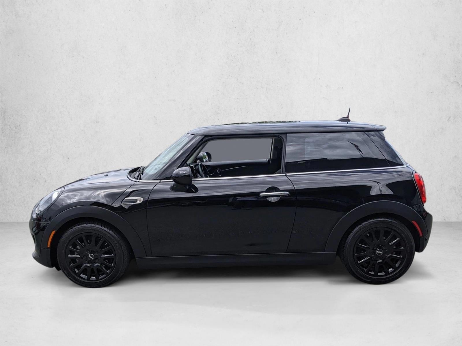 Thumbnail: 2019 MINI Cooper Hardtop - 2