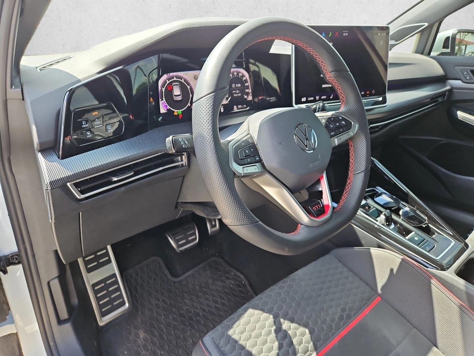 Thumbnail: 2026 Volkswagen Golf - 3