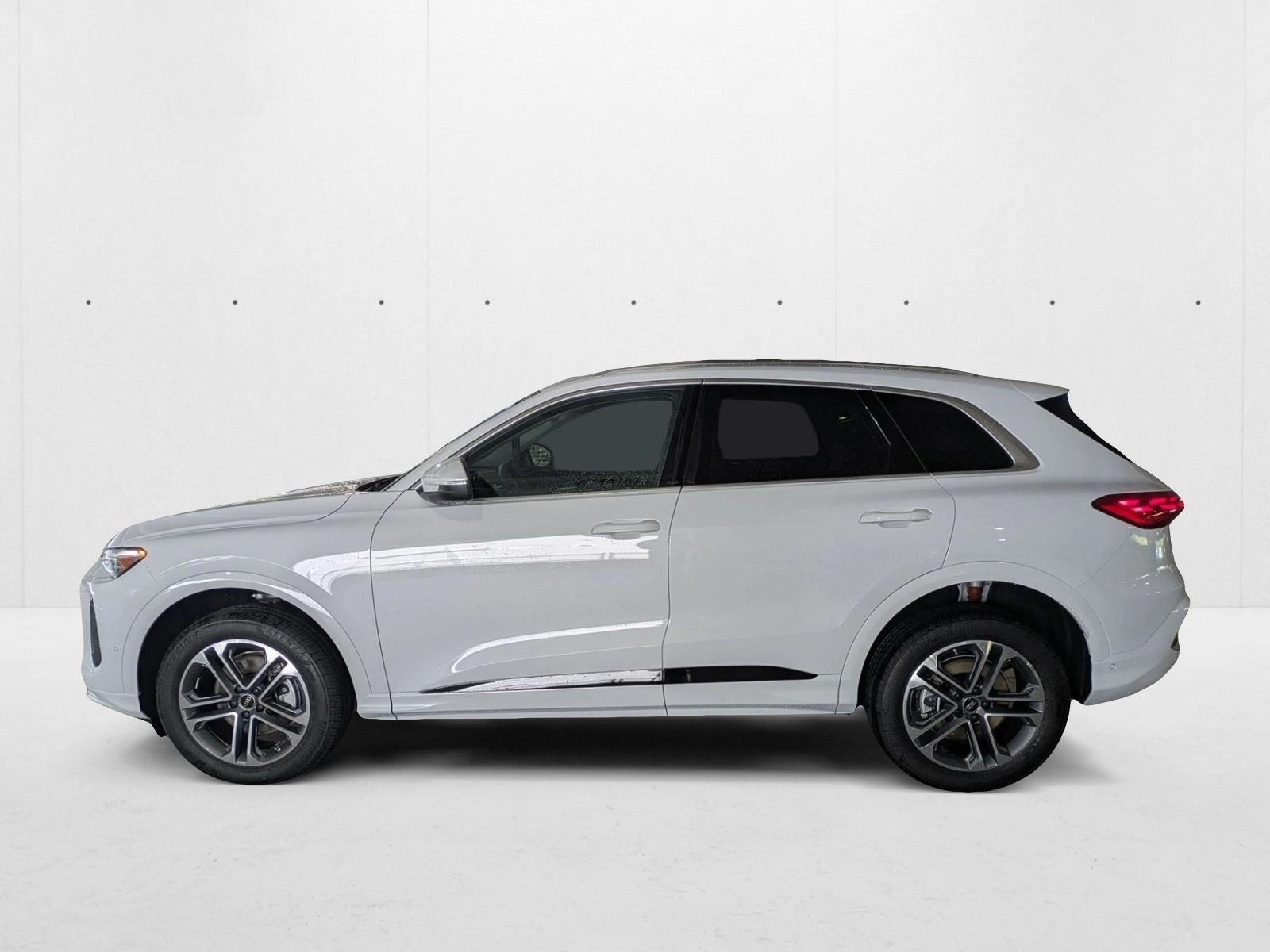 Thumbnail: 2025 Audi Q5 - 1