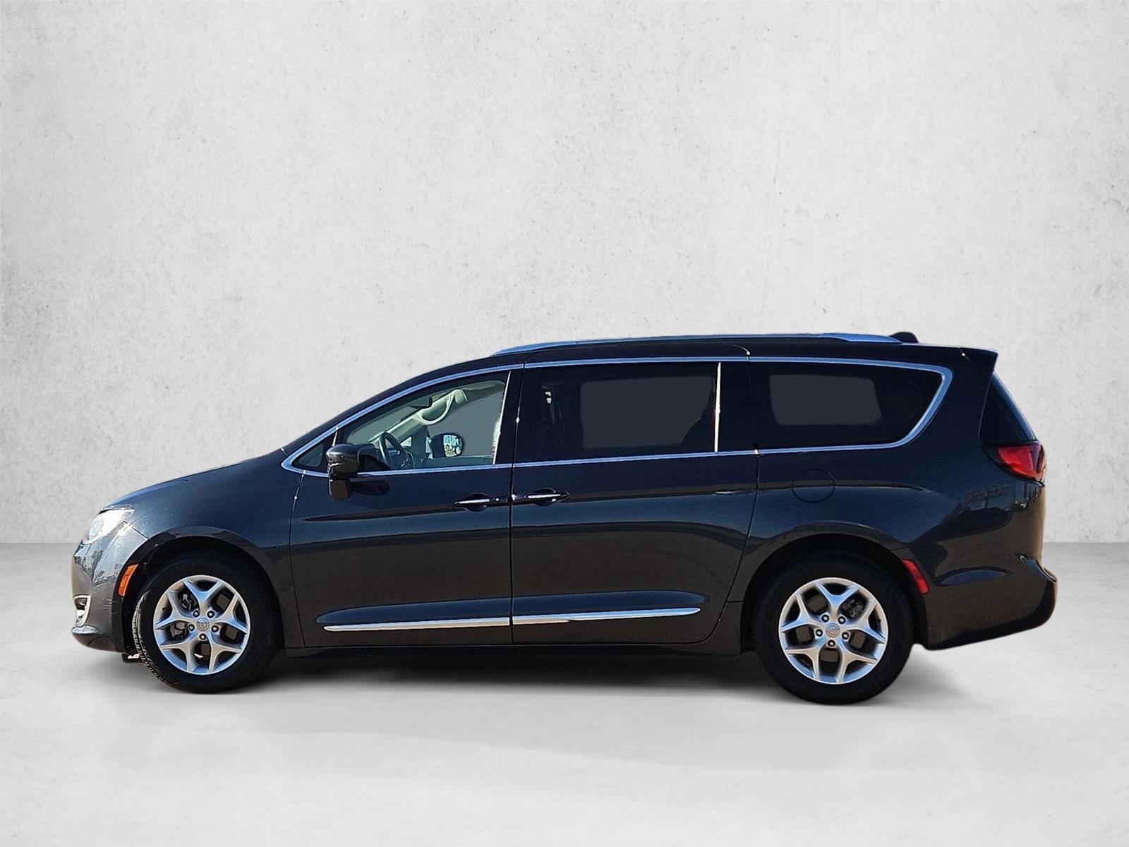Thumbnail: 2020 Chrysler Pacifica - 2