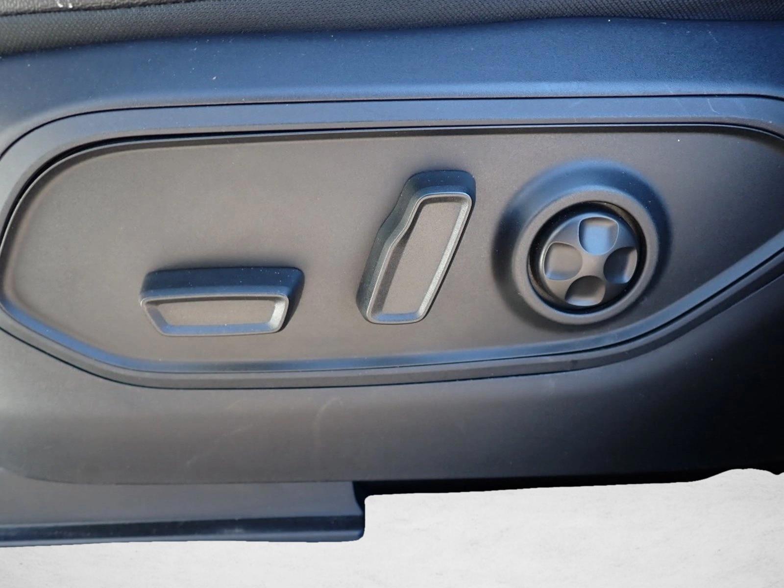 Thumbnail: 2024 Jeep Grand Cherokee - 4