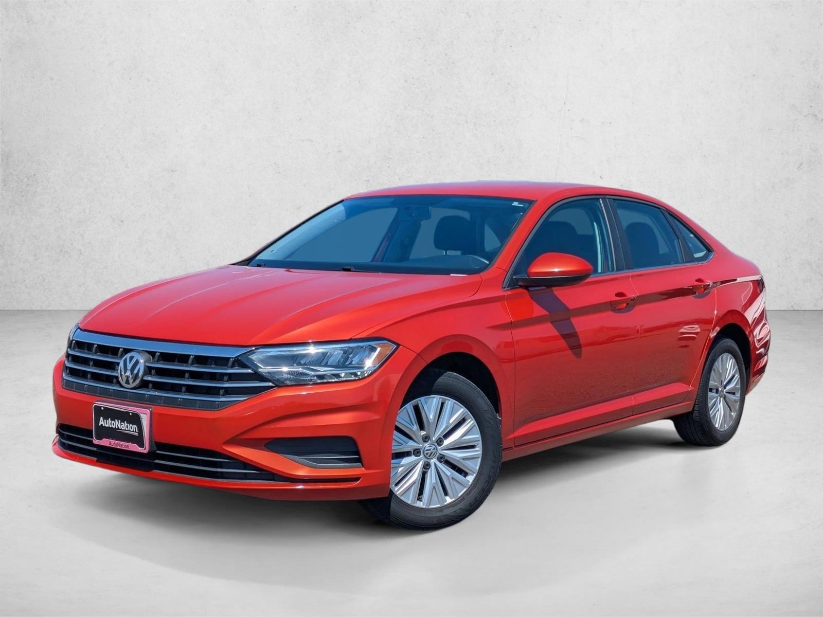 Thumbnail: 2019 Volkswagen Jetta - 1