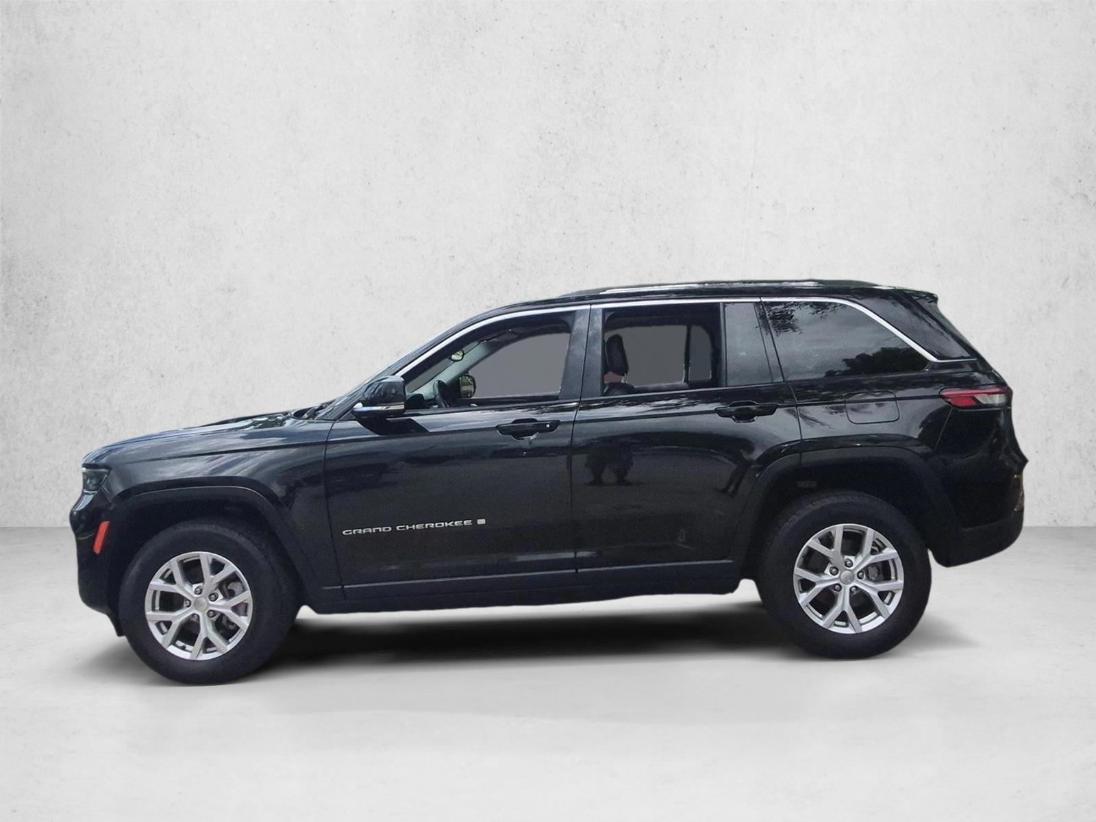 Thumbnail: 2022 Jeep Grand Cherokee - 2