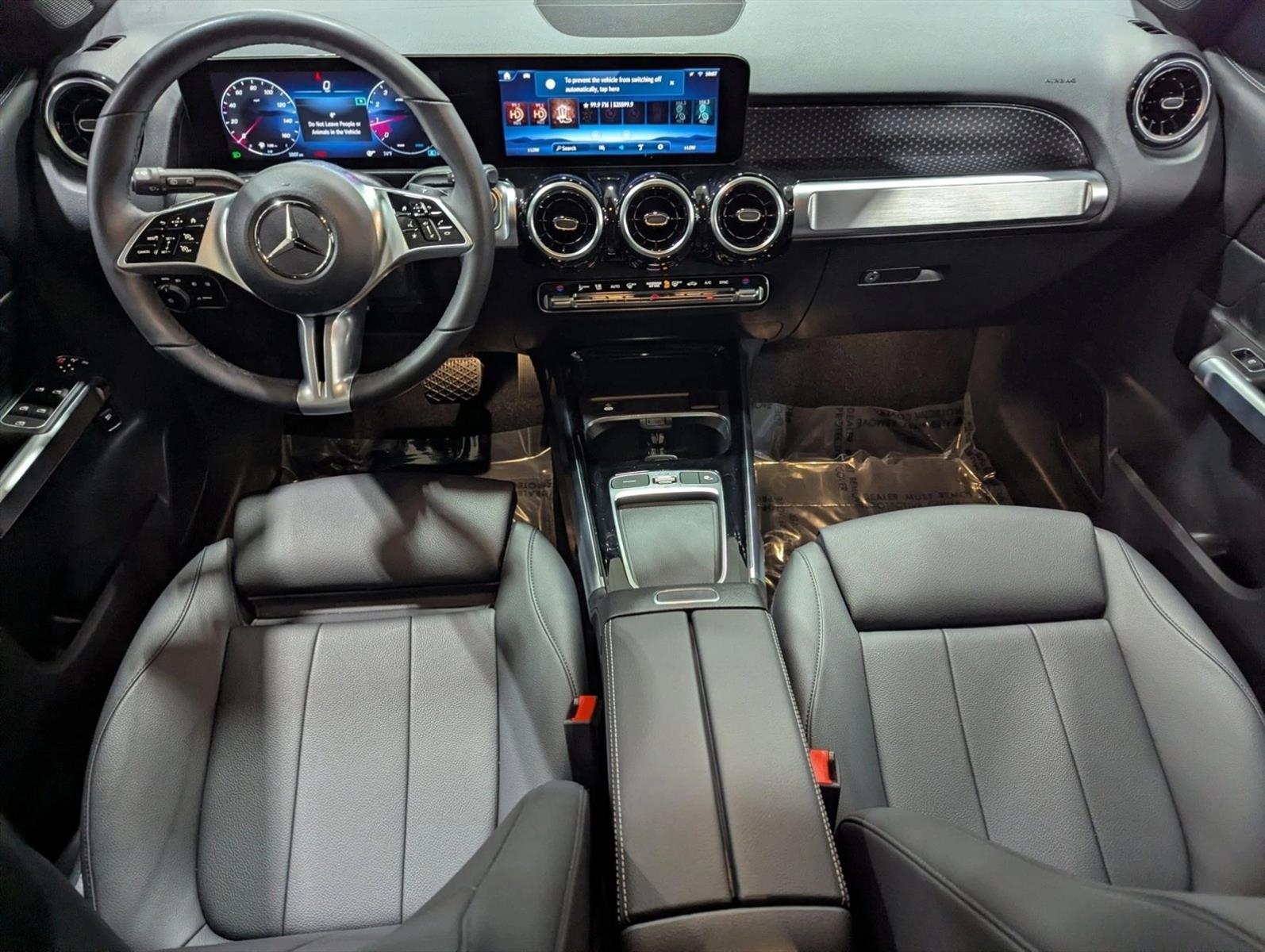 Thumbnail: 2026 Mercedes-Benz GLB - 3