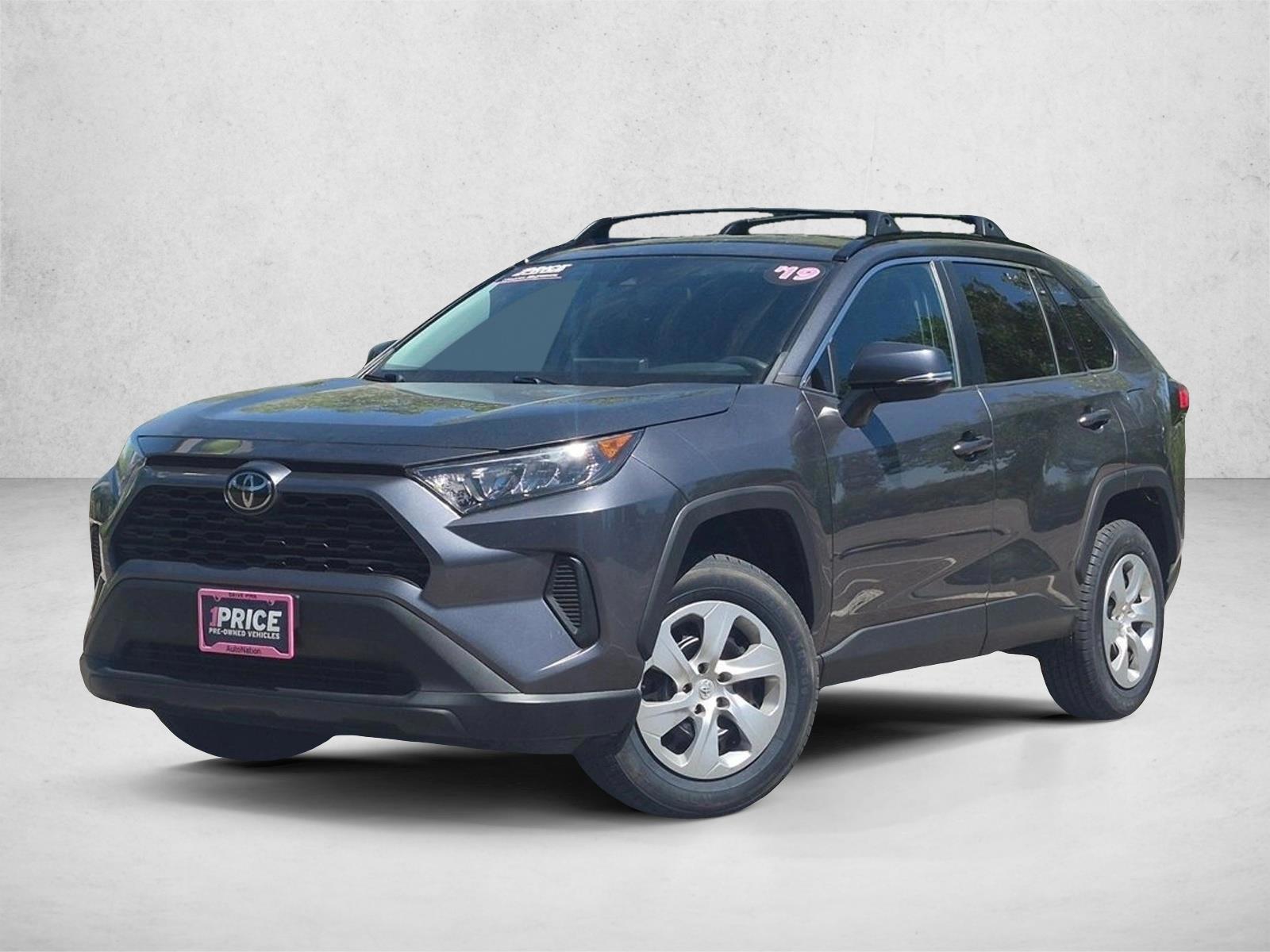 Thumbnail: 2019 Toyota RAV4 - 1