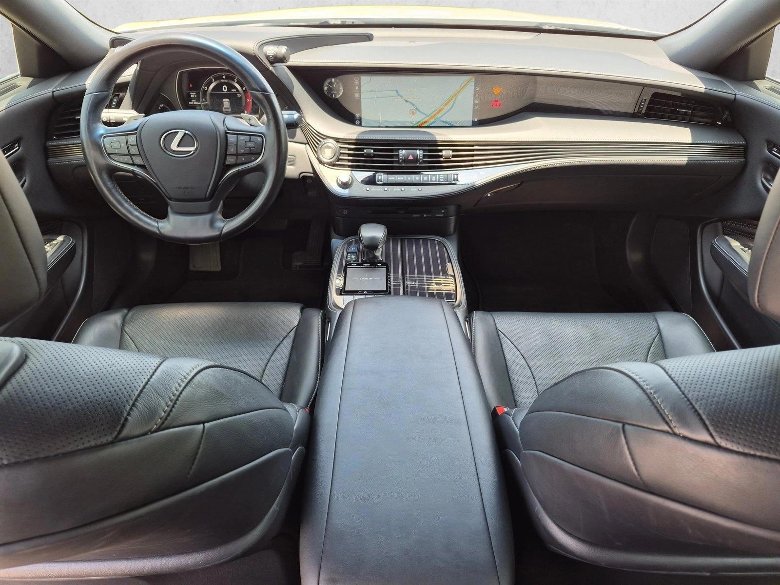 Thumbnail: 2020 Lexus LS - 3