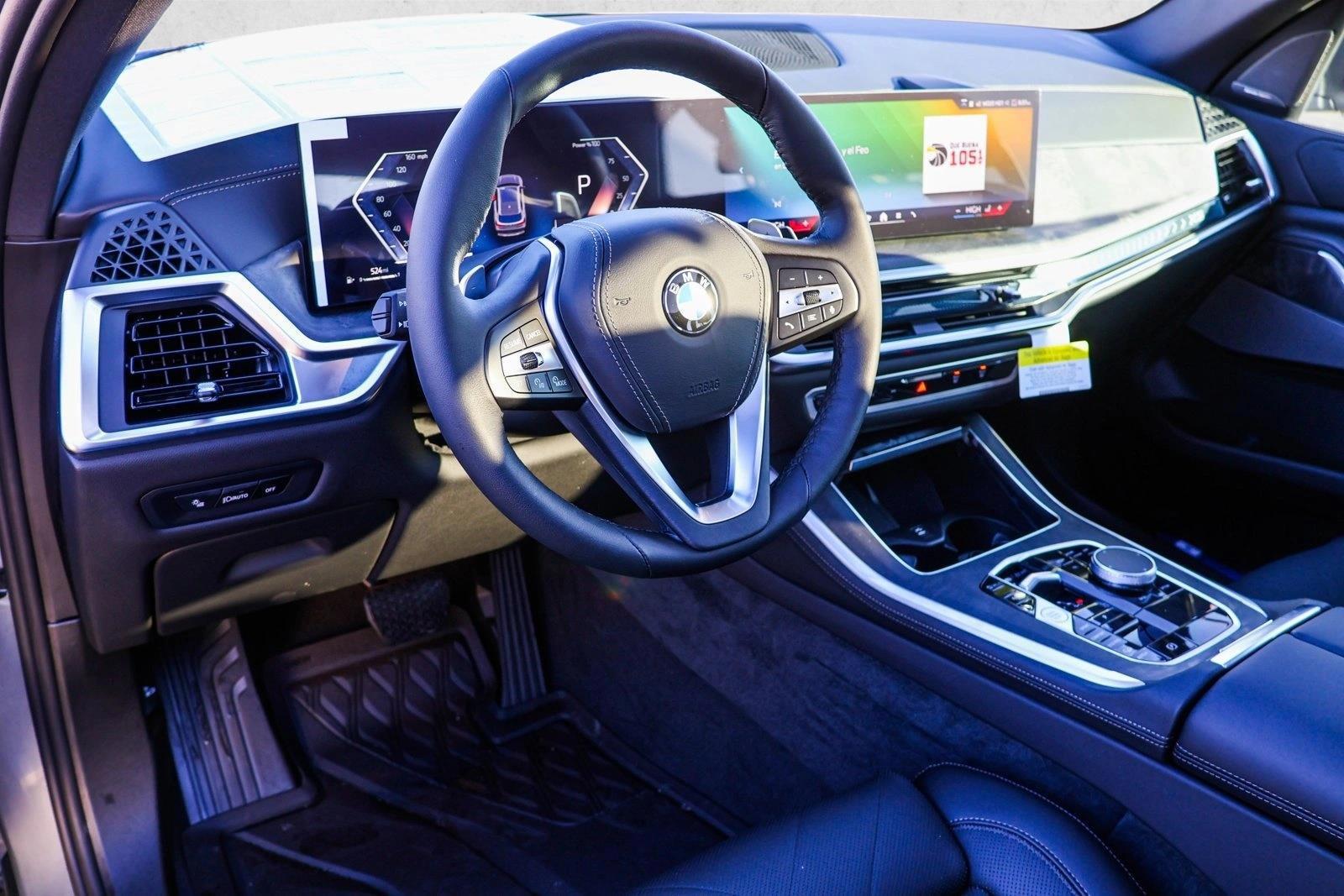 Thumbnail: 2026 BMW X5 - 3