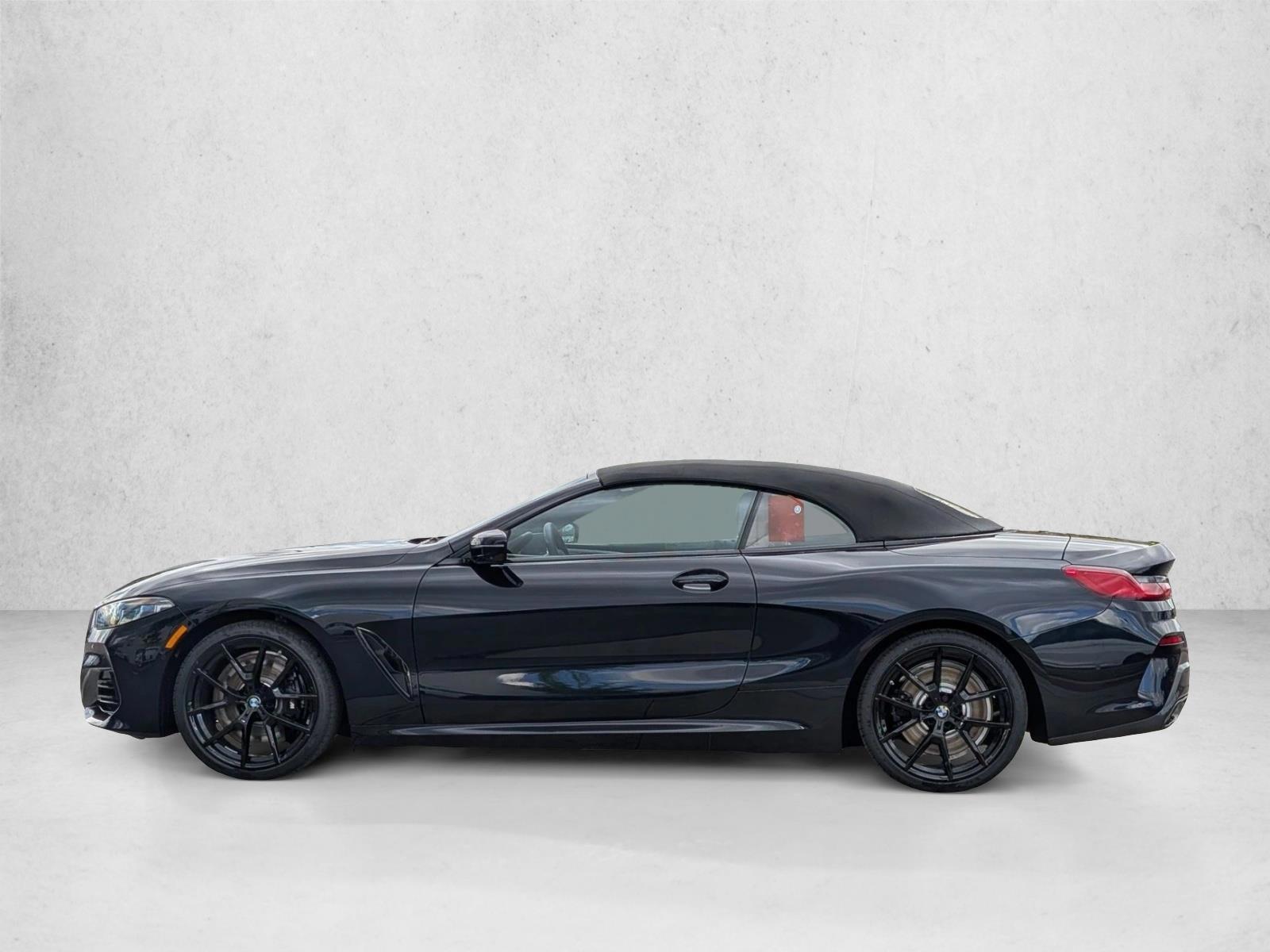 Thumbnail: 2026 BMW 8 Series - 2