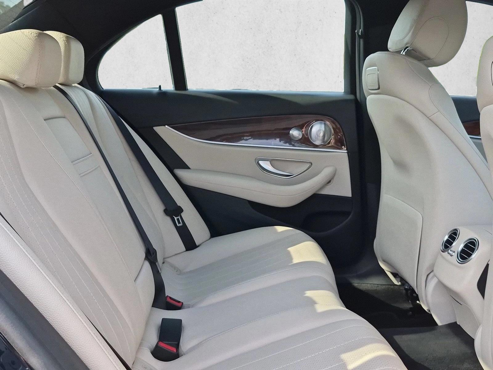 2018 Mercedes-Benz E-Class E300 - Photo 22