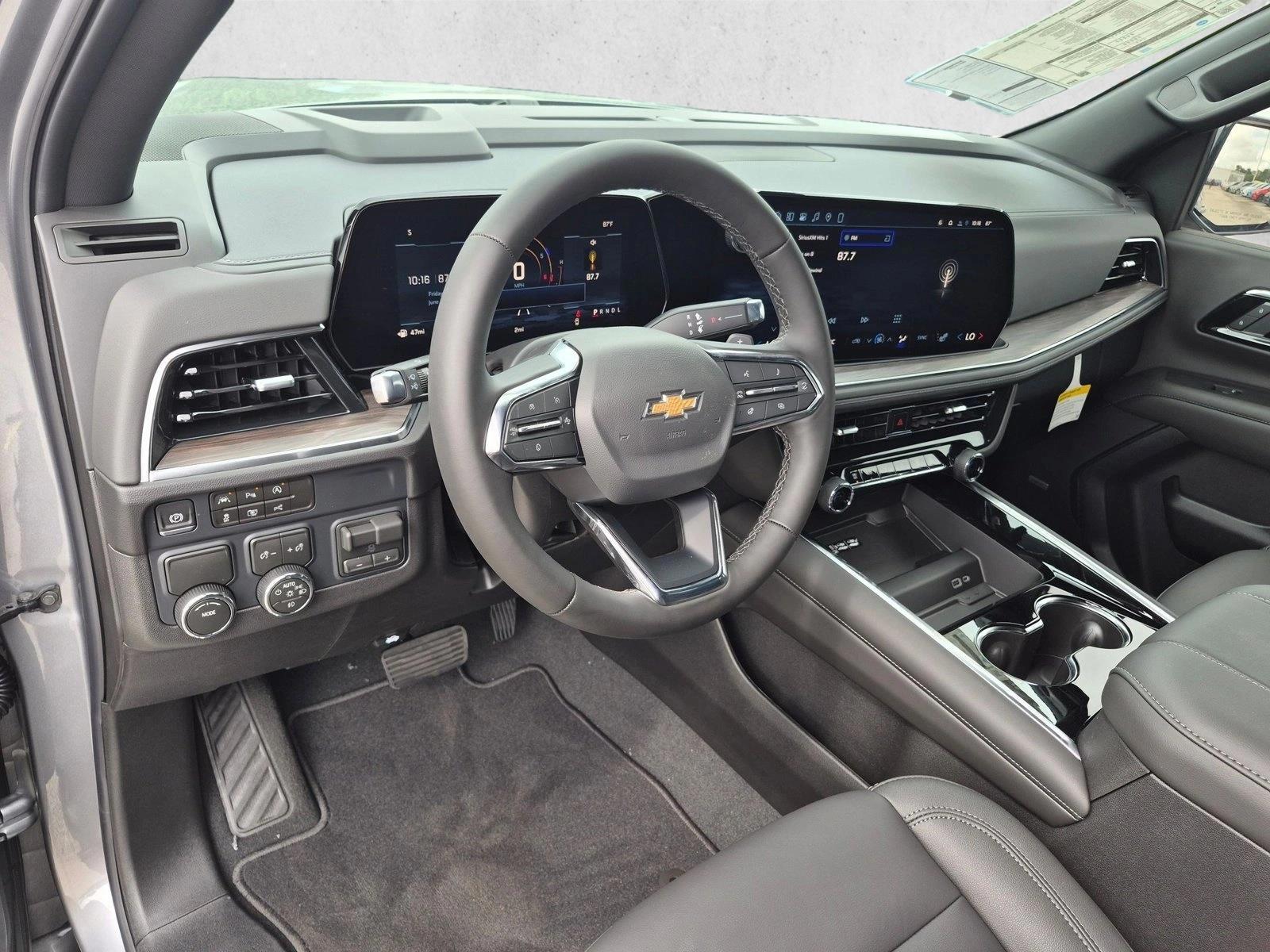 Thumbnail: 2026 Chevrolet Tahoe - 3