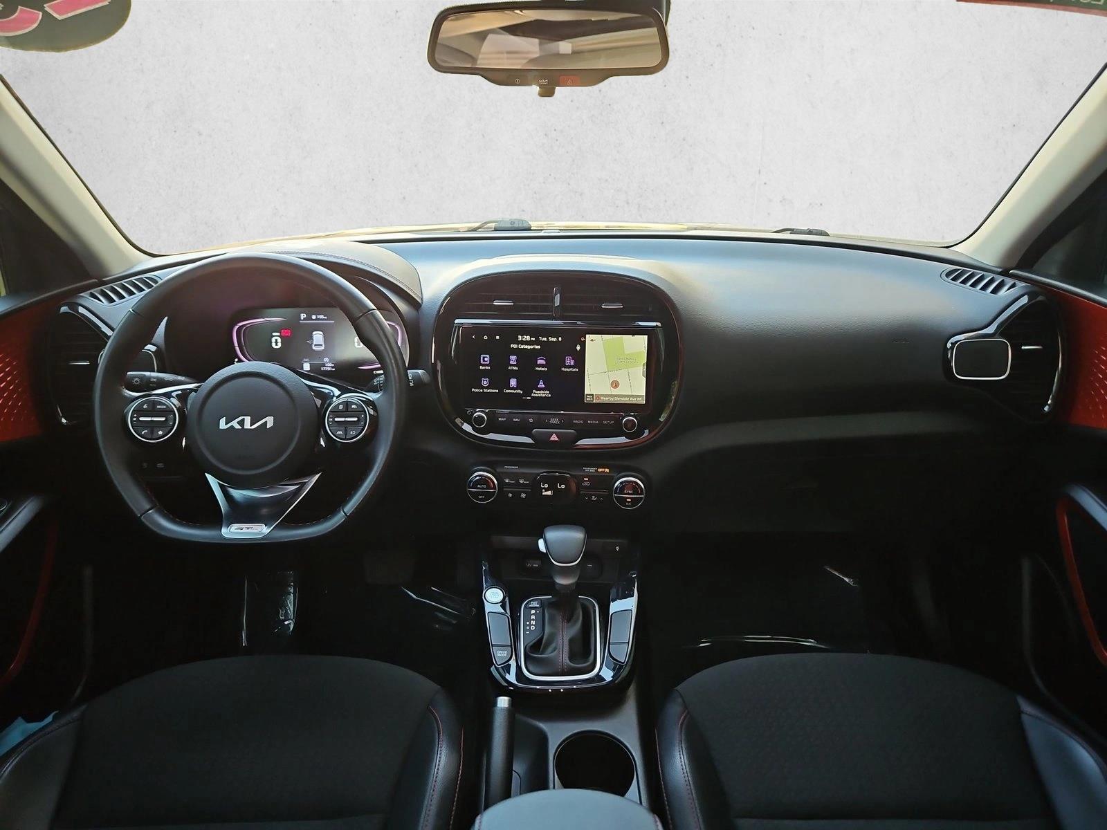 Thumbnail: 2023 Kia Soul - 4