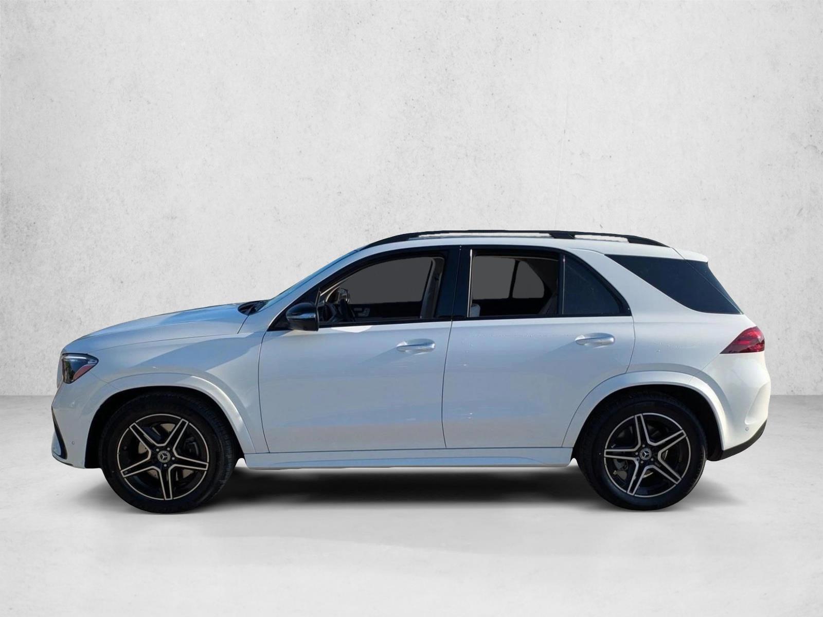 Thumbnail: 2026 Mercedes-Benz GLE - 2