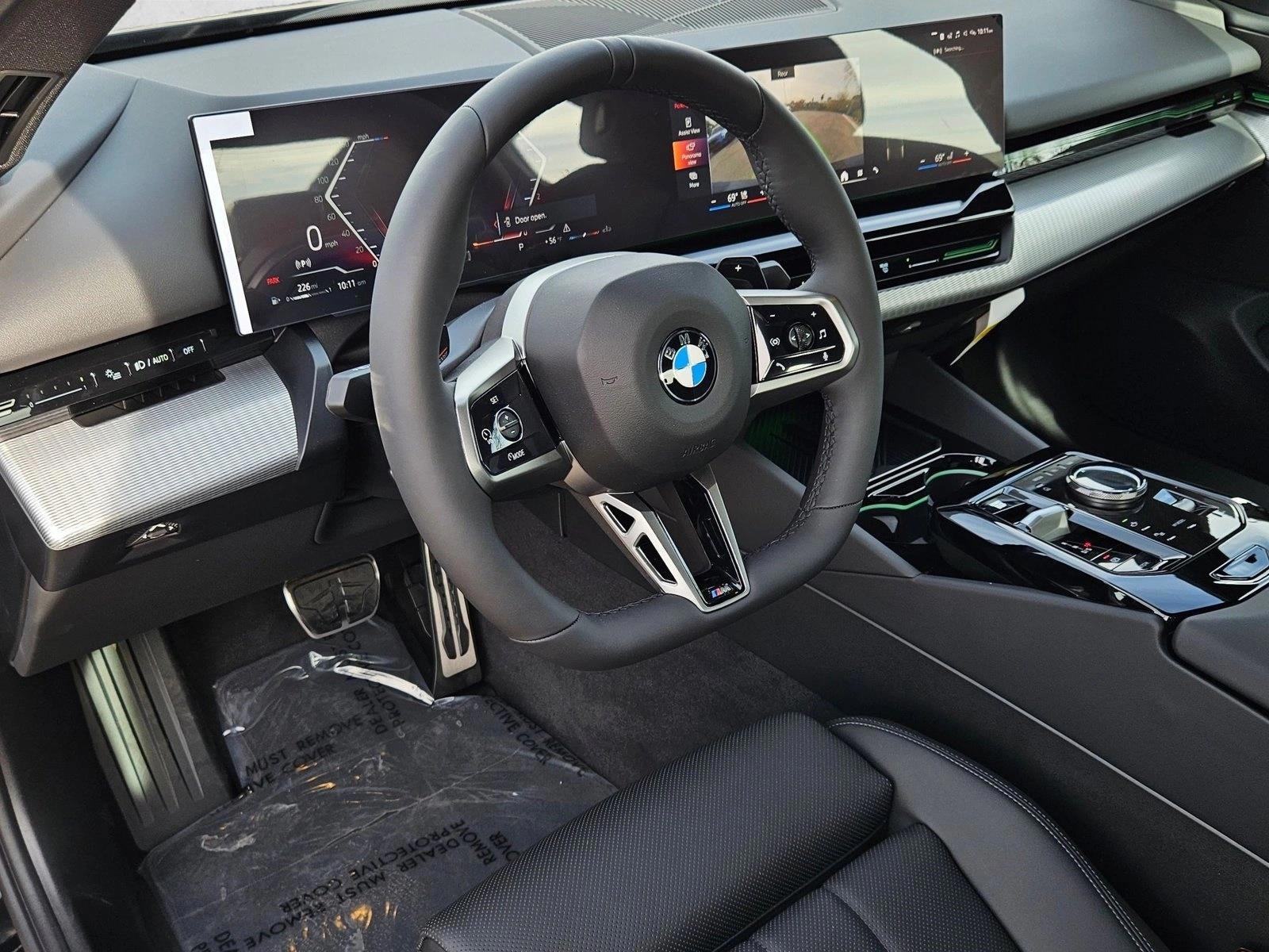Thumbnail: 2026 BMW 5 Series - 3