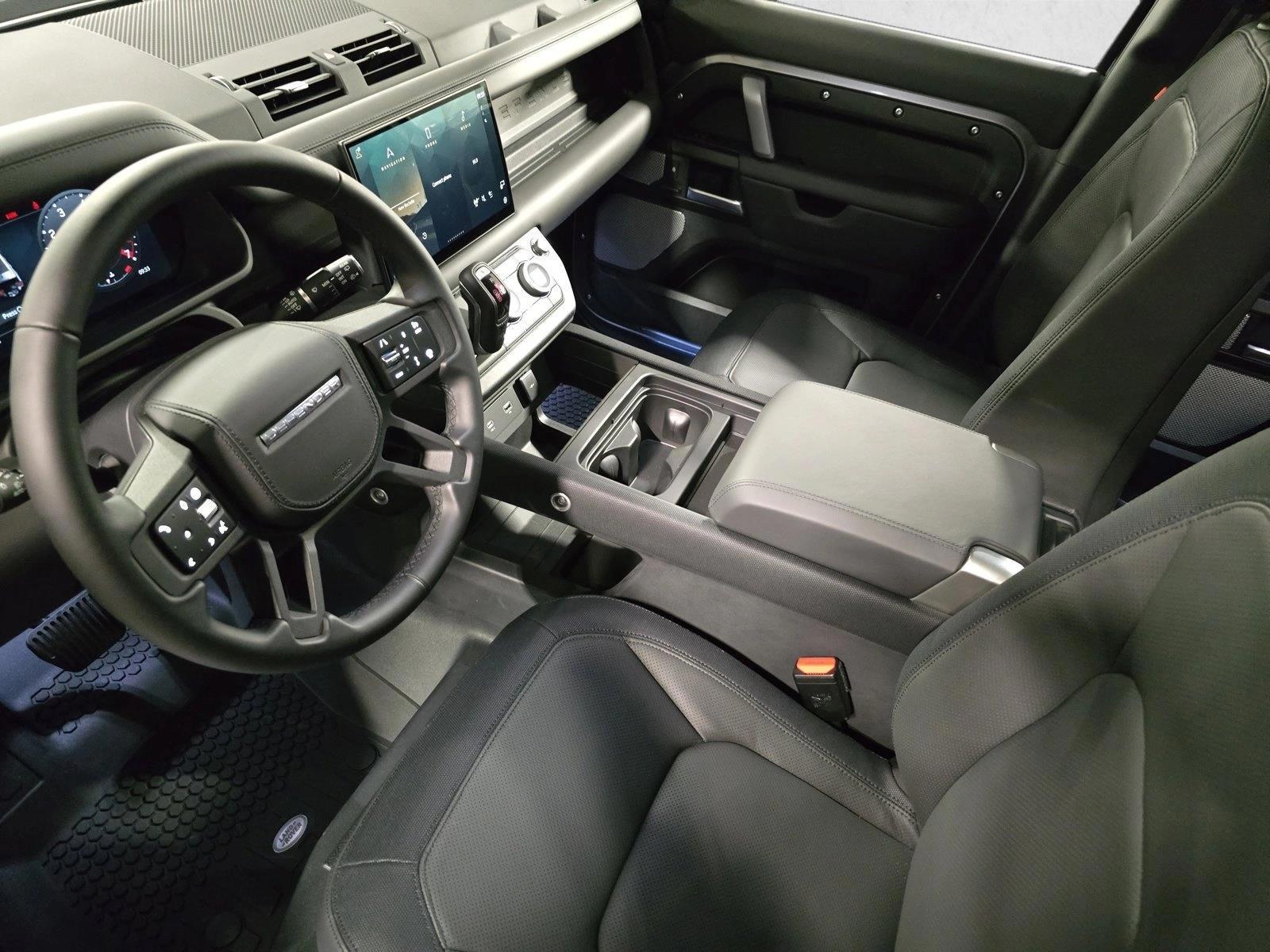 Thumbnail: 2024 Land Rover Defender - 5