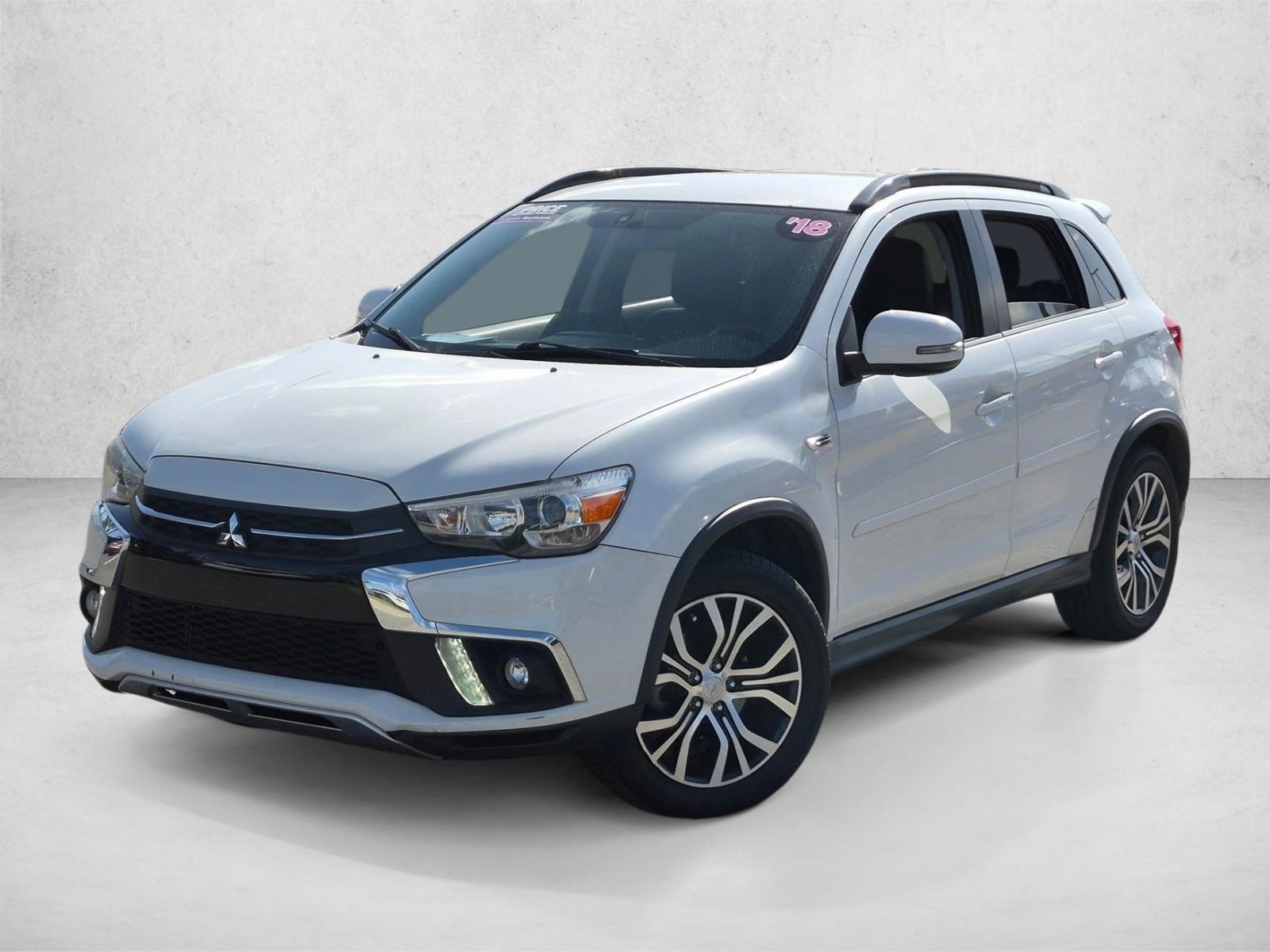 Thumbnail: 2018 Mitsubishi Outlander - 1