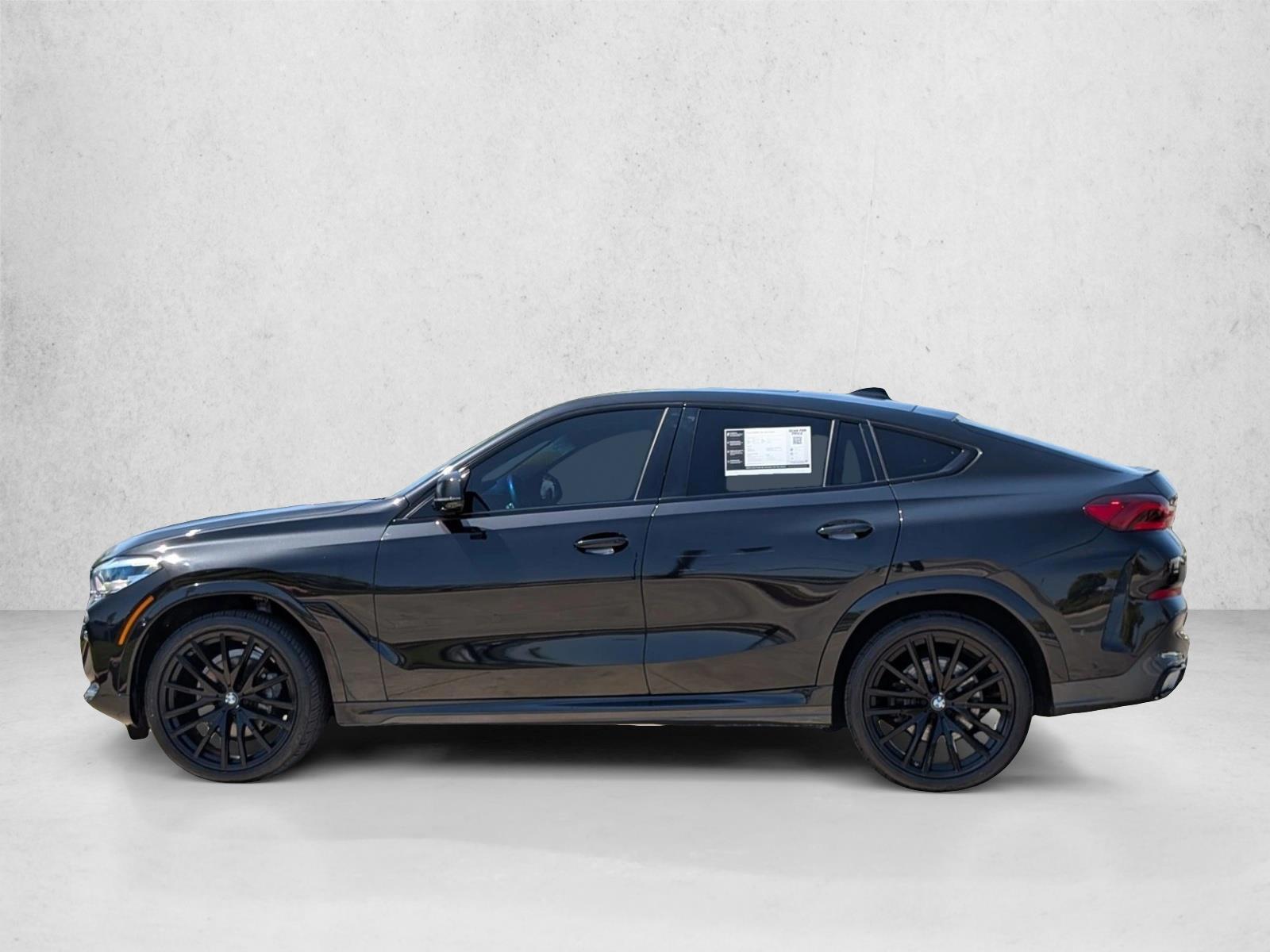 Thumbnail: 2022 BMW X6 - 2