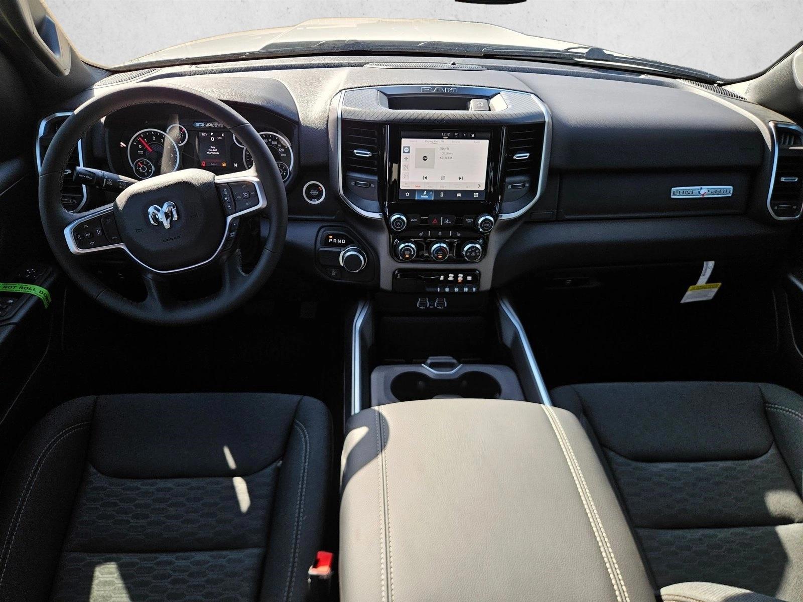 Thumbnail: 2026 RAM 1500 - 3