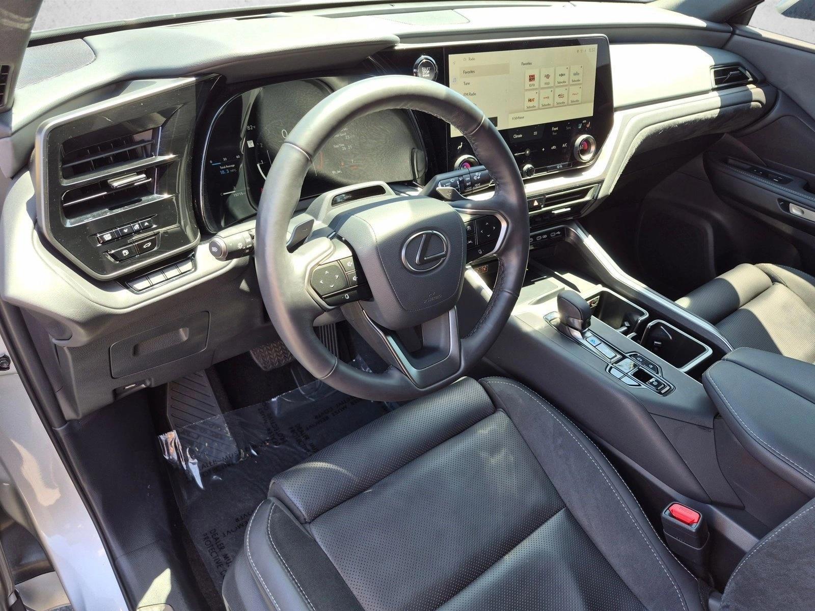 Thumbnail: 2025 Lexus TX - 3