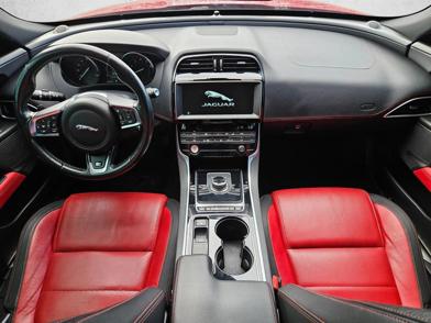 2017 Jaguar XE