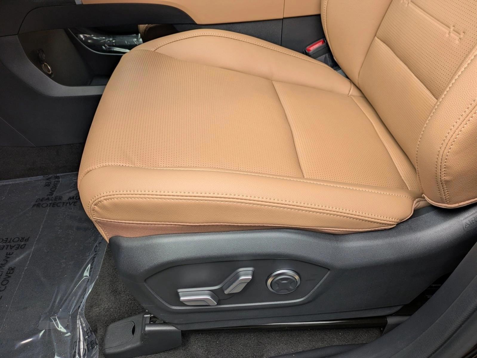 Thumbnail: 2026 Hyundai Santa Fe - 3