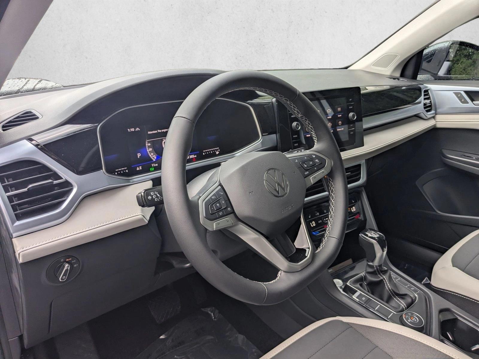 Thumbnail: 2026 Volkswagen Taos - 3