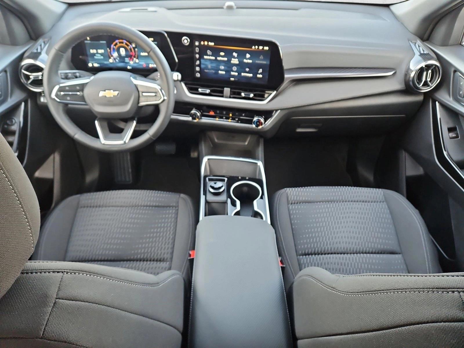 Thumbnail: 2026 Chevrolet Equinox - 4