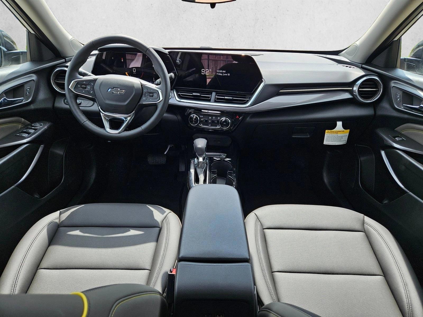 Thumbnail: 2026 Chevrolet Trax - 3