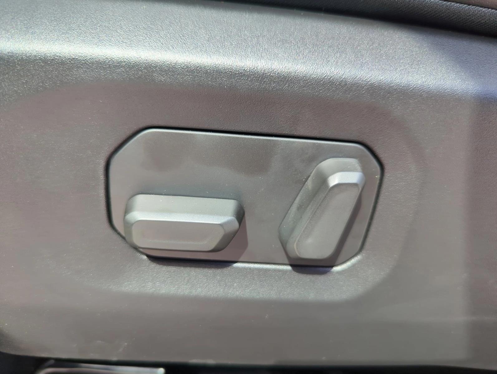 Thumbnail: 2026 Jeep Wrangler - 4