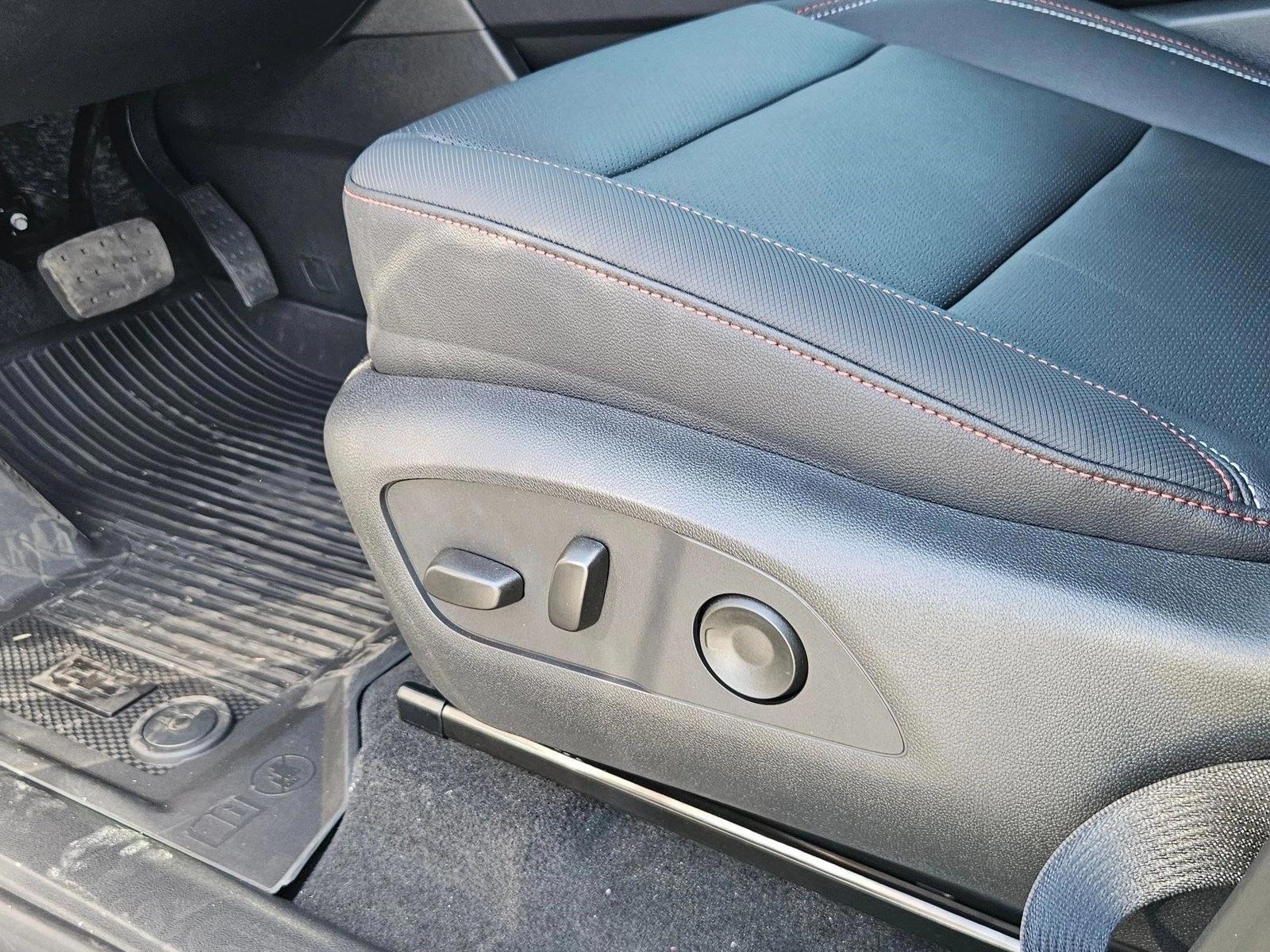 Thumbnail: 2026 Chevrolet Traverse - 4