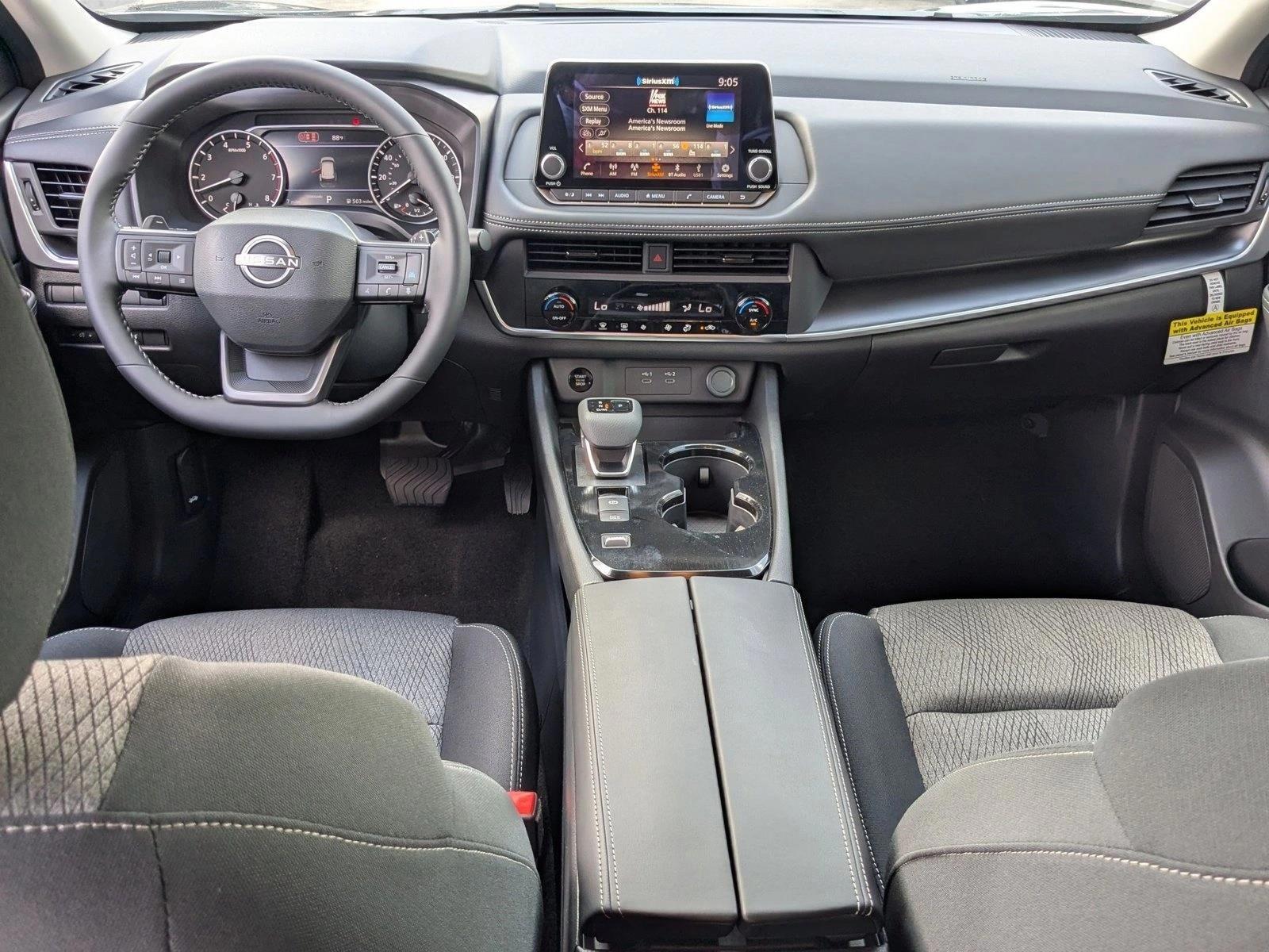 Thumbnail: 2026 Nissan Rogue - 4