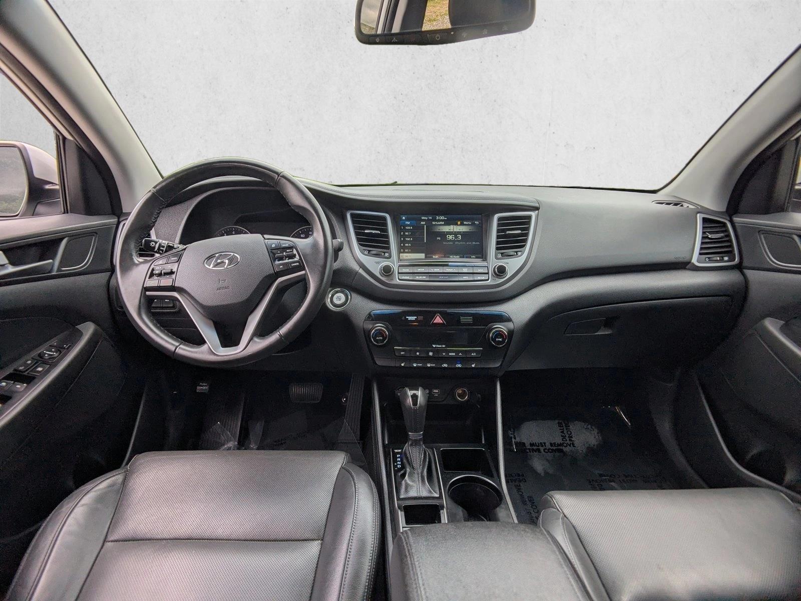 Thumbnail: 2016 Hyundai Tucson - 3
