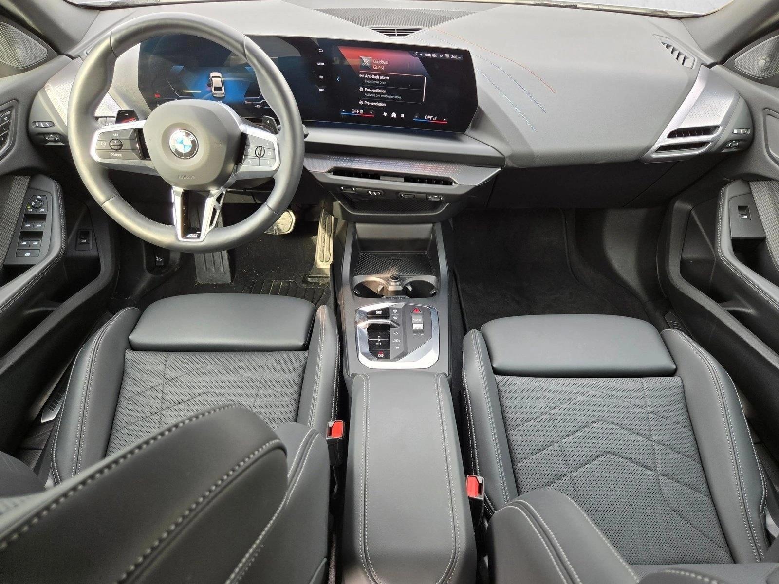 Thumbnail: 2025 BMW 2 Series - 4